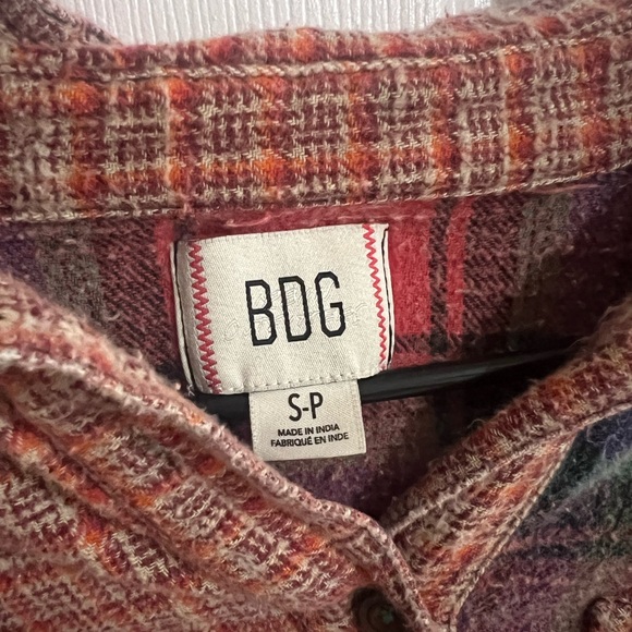 urban outfitters flannel - Picture 3 of 3